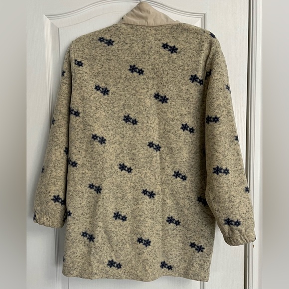 PORTRAIT Fleece Jacket with Navy Snowflakes and drawstring waist Size 5/6 - Picture 2 of 12